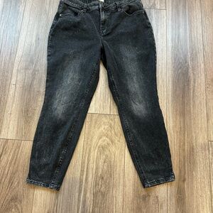 Maurices Black Super Skinny Ankle Jeans - Large